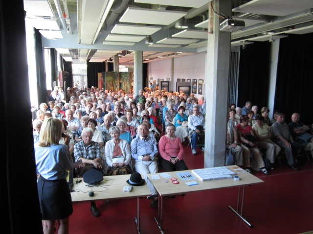 krajsk_kolo_v_2014_mstsk_knihovna_hk_2_640 krajsk_kolo_v_2014_mstsk_knihovna_hk_2_640